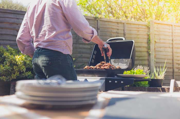 BBQ cleaning tips