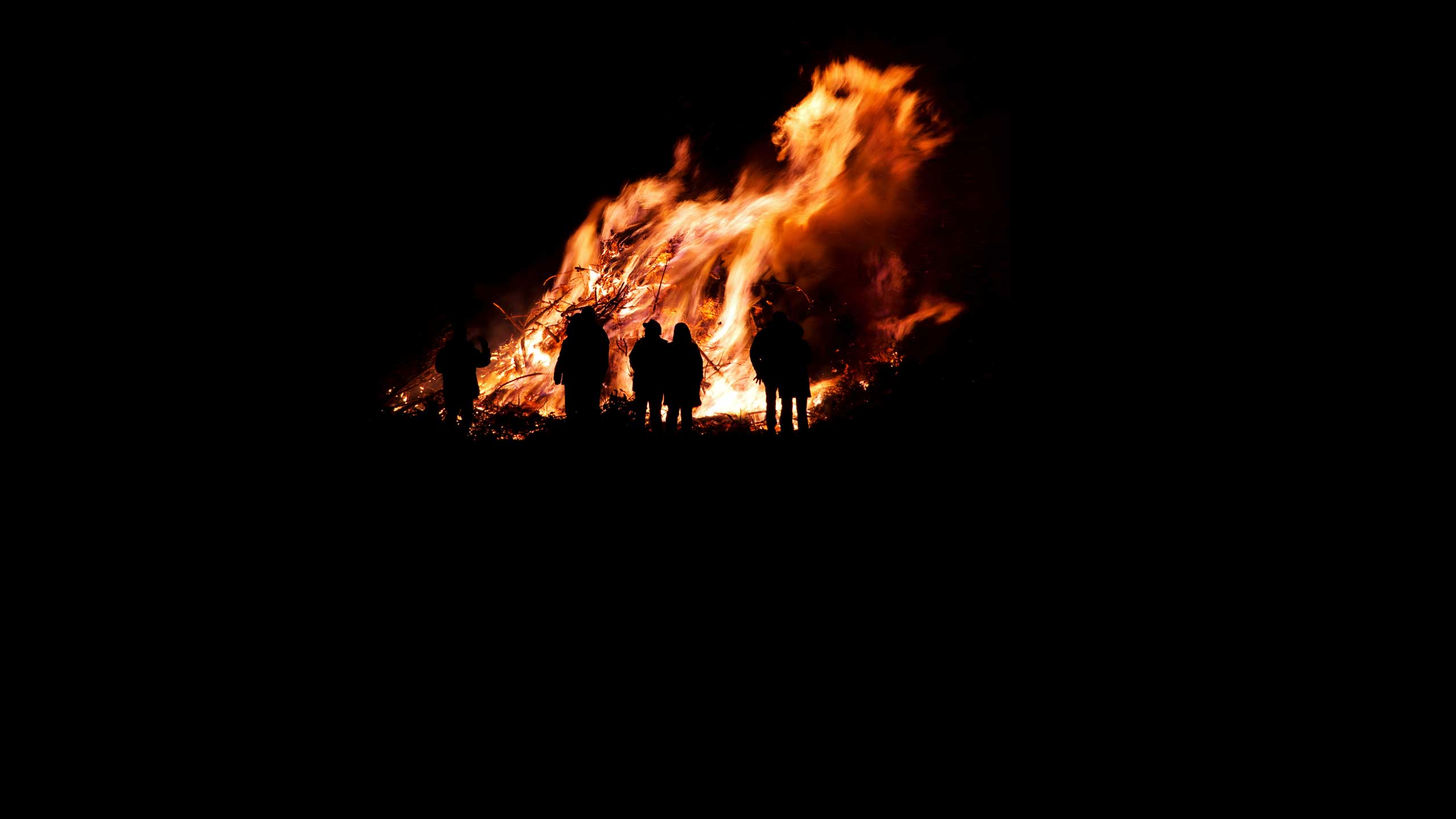 my-neighbours-bonfire-night-party-is-causing-a-nuisance-what-can-i-do