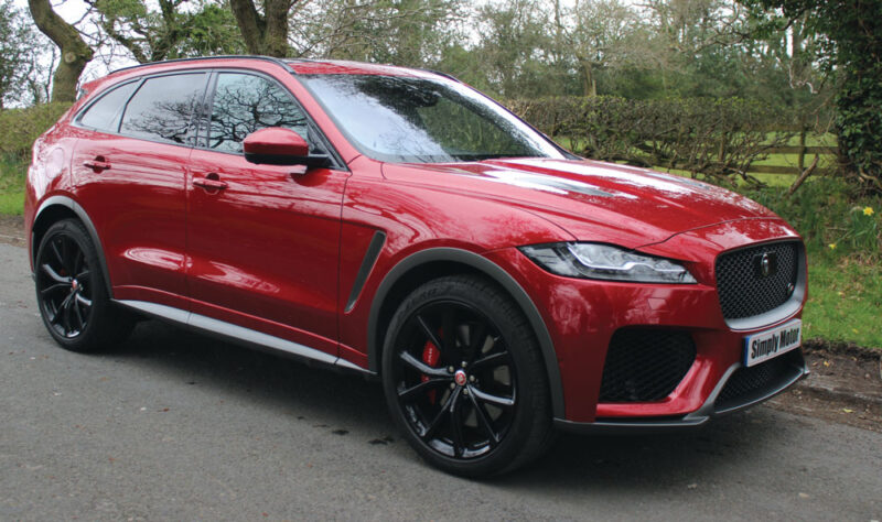 Jaguar F Pace SVR