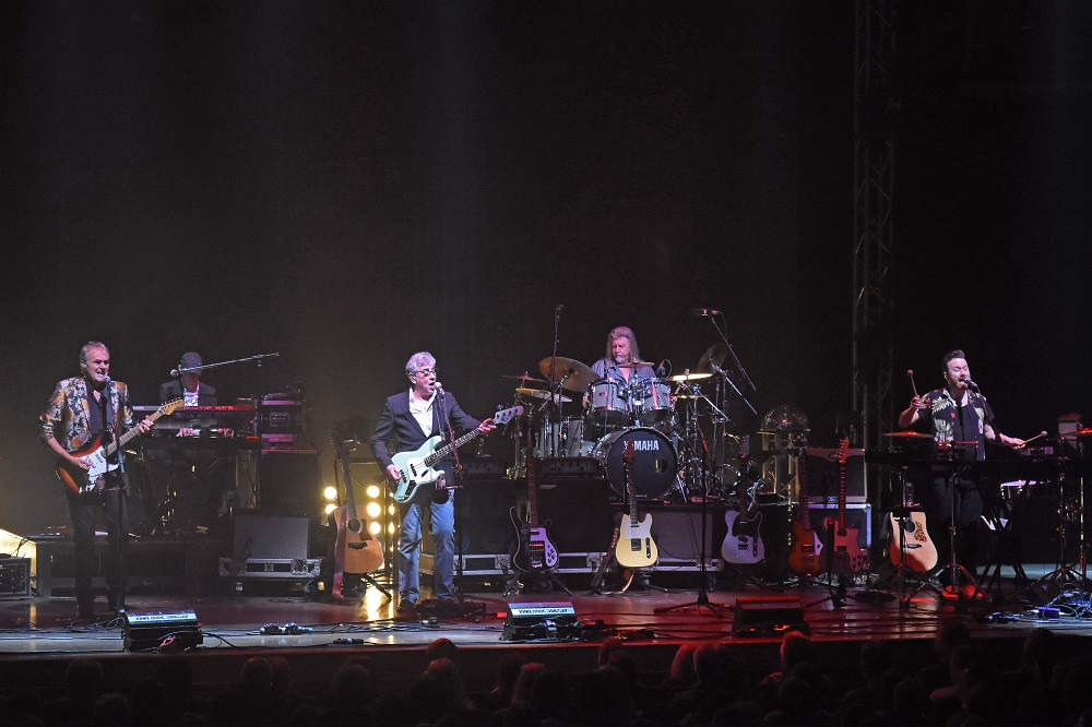 10cc tour 2022 support act