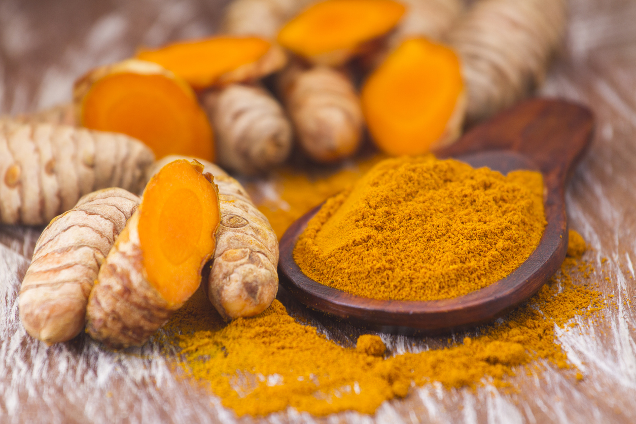 Tumeric for dental issues