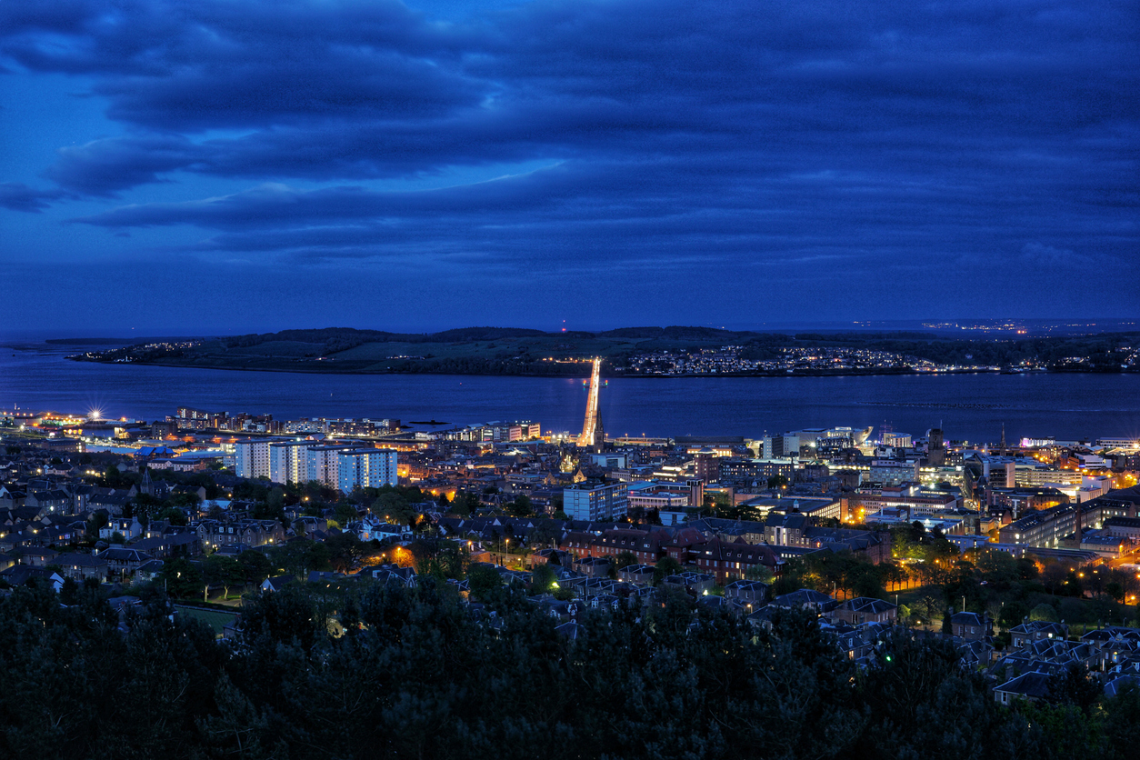 Dundee night